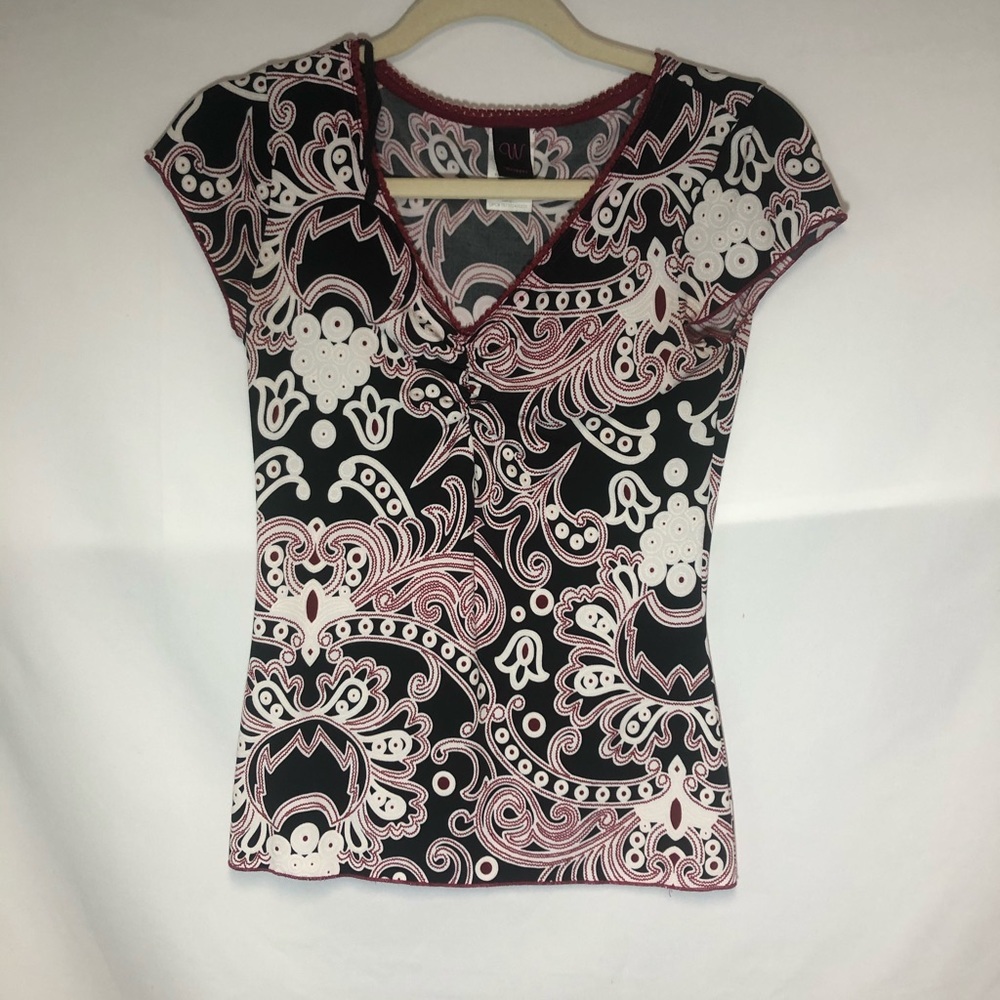 Wrapper Women’s sleeveless top Size Small